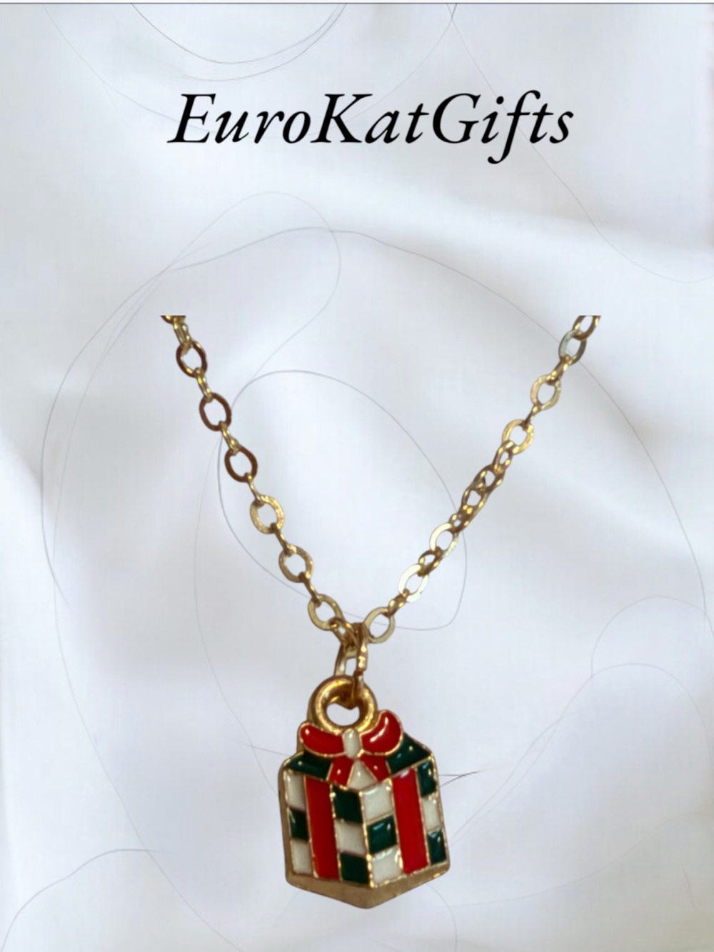 Gold Holiday Gift Box charm Necklace - Green, Red, White Pendant 16-20”chain NEW